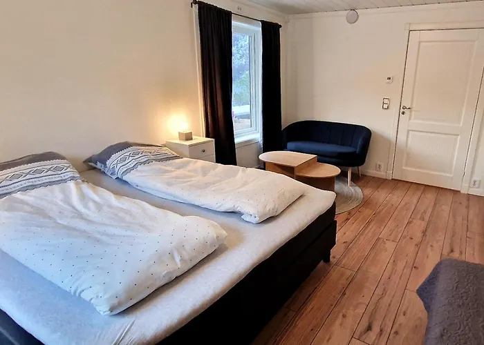 Otnes Fjordside - Large 80m2 860sqft Apartament